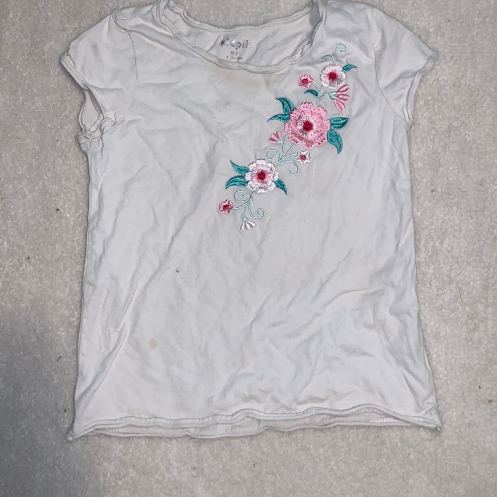 White flower, kids 10
